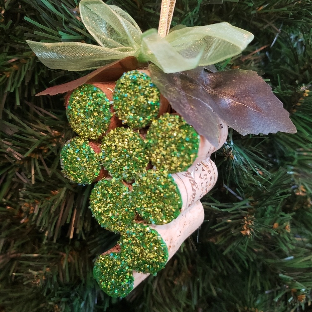 Holiday Grape Cork Ornaments (3)